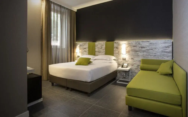 Hotel Harmony