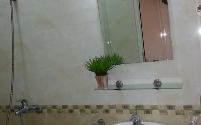 Newland Studio Apartment 8