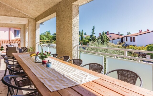 Amazing Home in Stinjan With Wifi and 6 Bedrooms