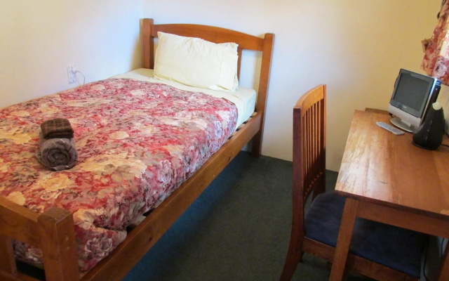 Designer Cottage B&B – Guest Rooms – Christchurch