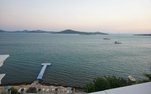 Cunda Kivrak Hotel