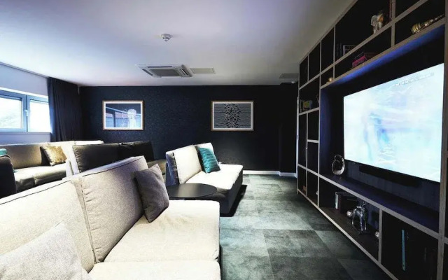 Vita Student-Only Studio Beith Street
