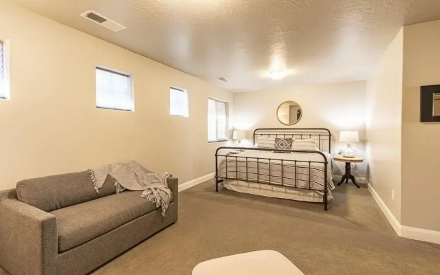 Escondido Escape 3 Bedroom Townhouse