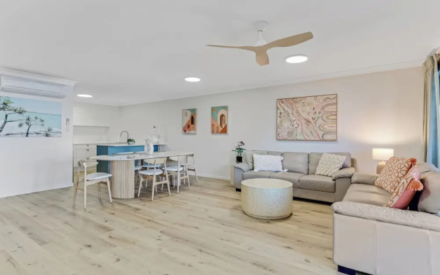 Riverdance Apt 6