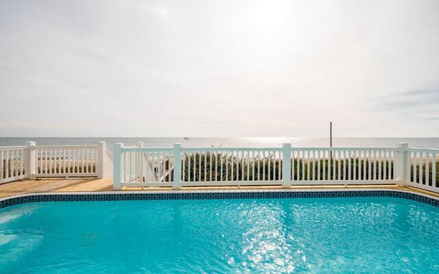 The Sandcastle by Oak Island Accommodations