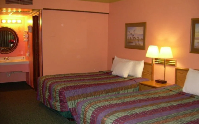 83 Motel