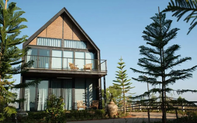 Oxy Resort
