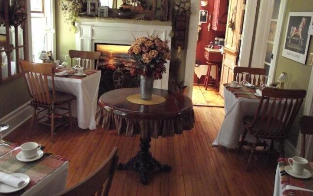 Historic Davy House Bed & Breakfast Inn