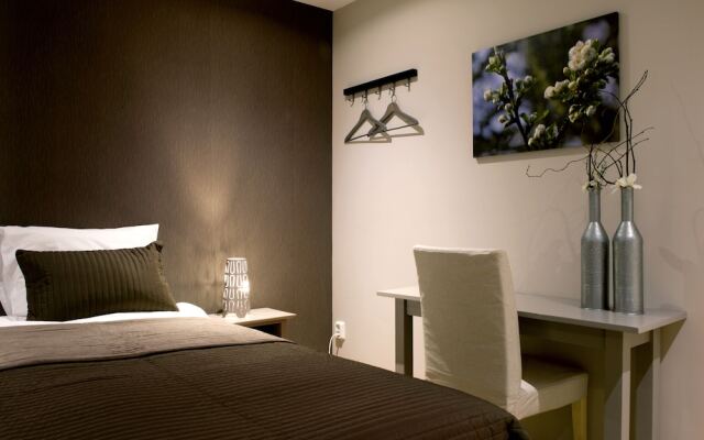 Hotel-Restaurant Thuis!