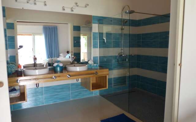 Coconut Grove Lodge