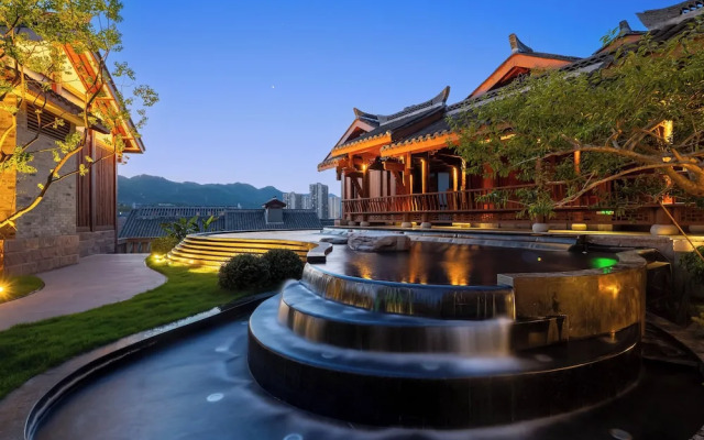 Yueyin Chongqing Courtyard