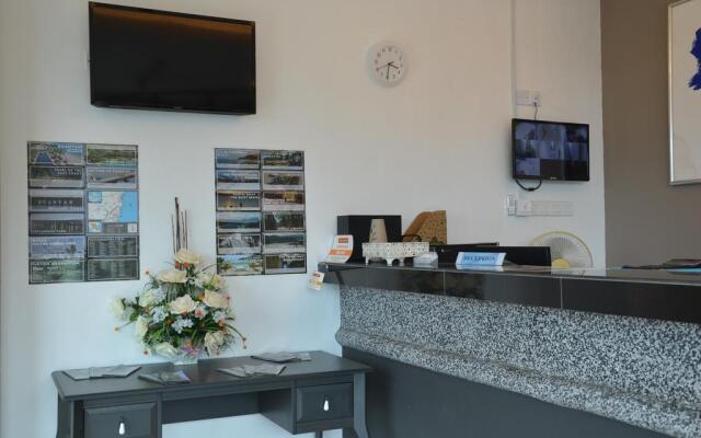 Senrose Hotel