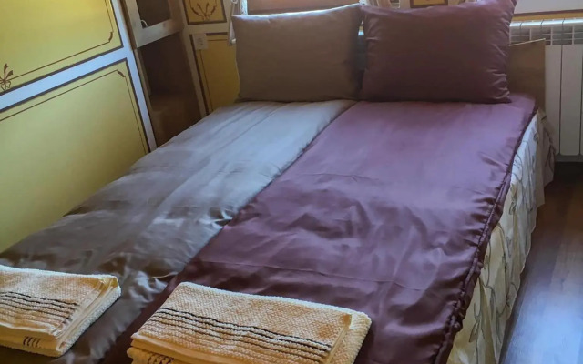 Стаи за гости Бащино огнище