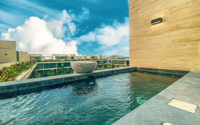 Cozy 2 BR Penthouse With Private Terrace and Jacuzzi