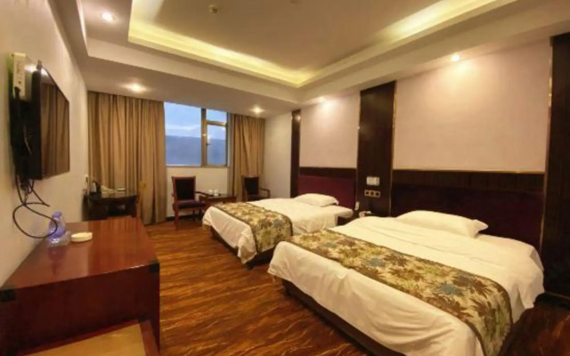 Xinjihao Hotel