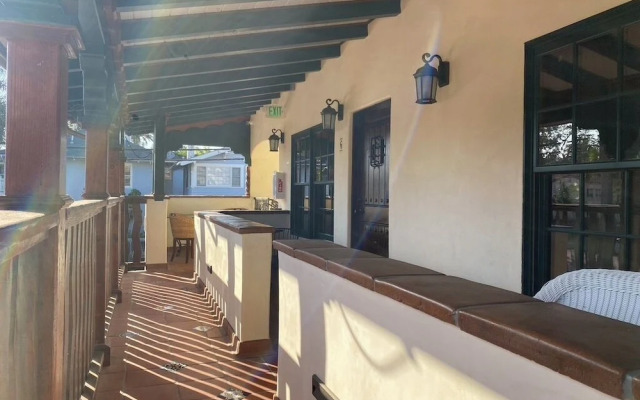 Tide Pool Villas