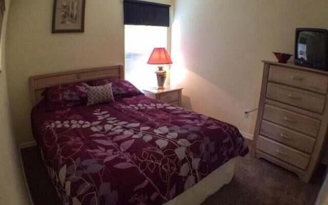 Hemingway 2004 Apartment 3 Bedroom