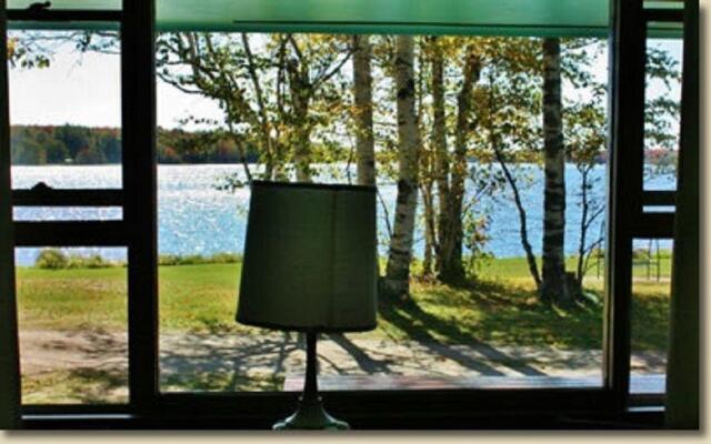 Historic Birch Lodge and Motel