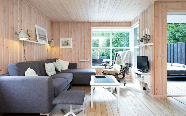 Luring Holiday Home in Ringkøbing With Terrace