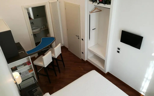 Luca Giordano 142 B&B