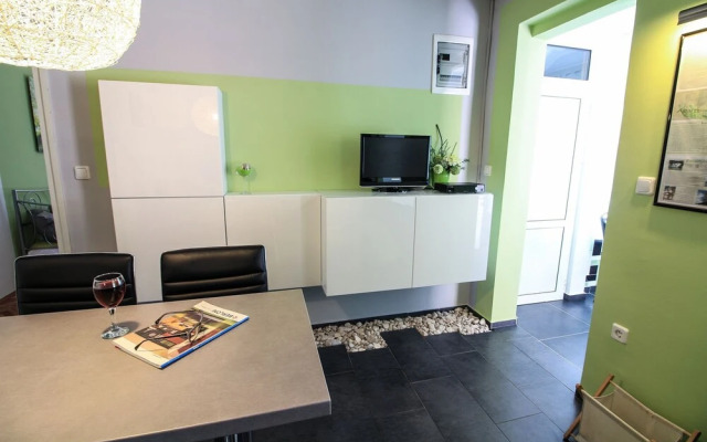 Jadra - With Parking - A2 Ruzmarin