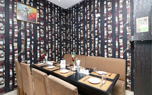 OYO 17111 Hotel Pritika