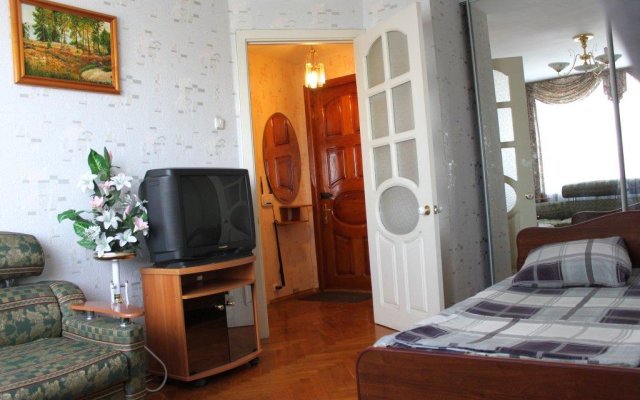 Apartament Na Krasnoznamenskoy 8