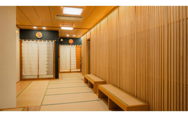 Old England Dogo Yamanote Hotel