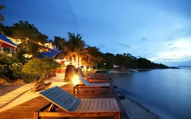 Tharathip Resort
