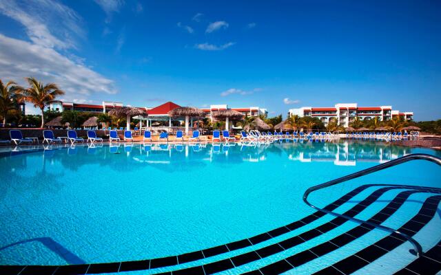 Memories Paraiso Beach Resort - All Inclusive