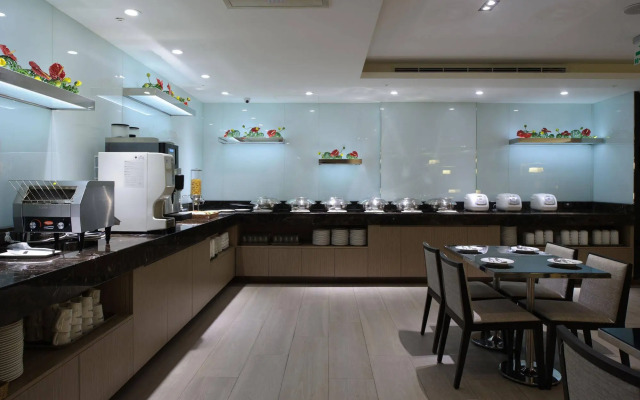 K Hotels Dunnan