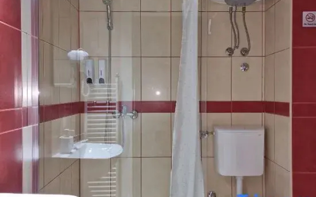 Apartmani i sobe PARK