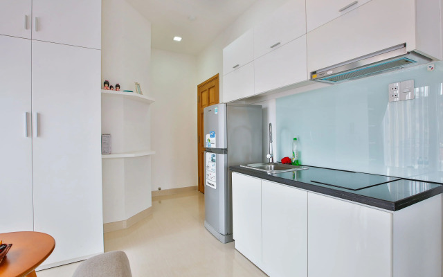 Sunflower Boutique Studio Apartment