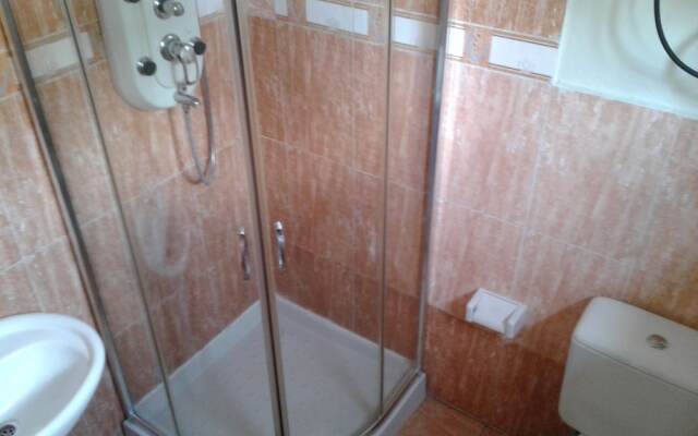 Konjo Guest House