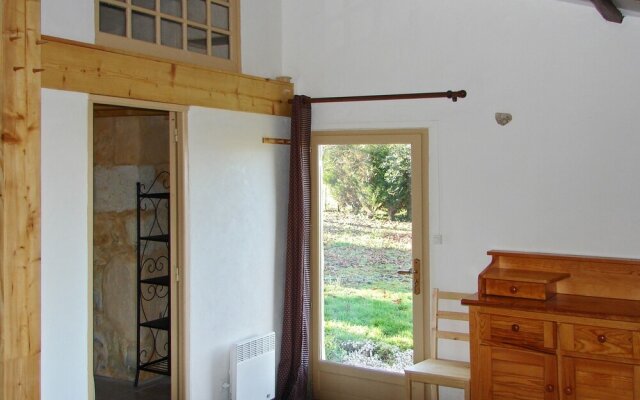House With 2 Bedrooms in Agnac, With Pool Access and Enclosed Garden
