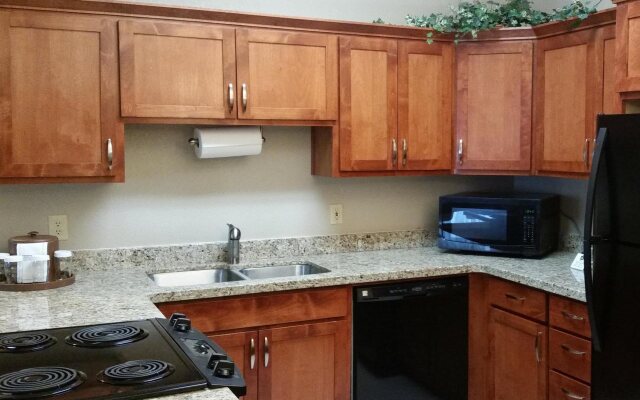 Best Western Plus Mill Creek Inn