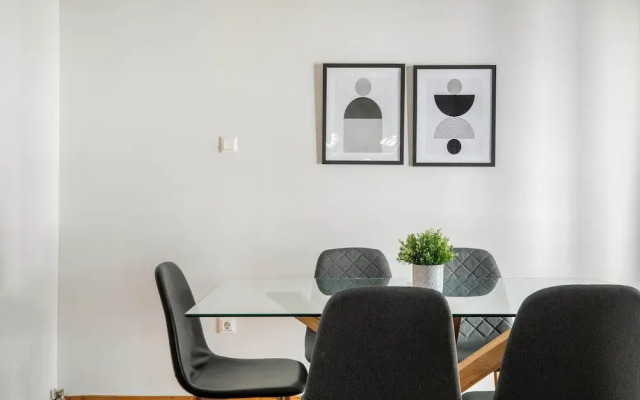 Dew 1-Bedroom Apartment in Athens