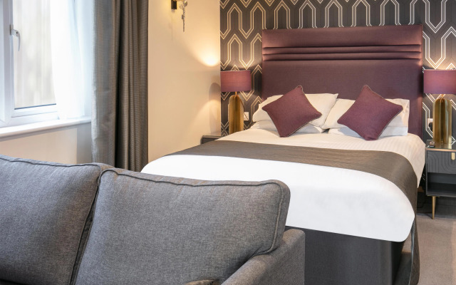 Best Western Compass Inn