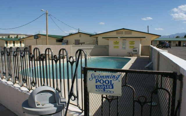 HWY Express Inn and Suites