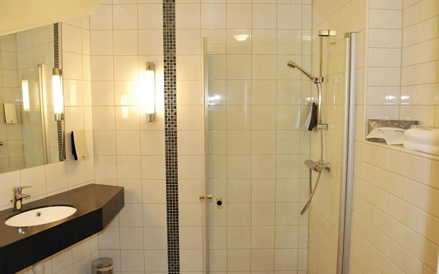 Home Hotel With