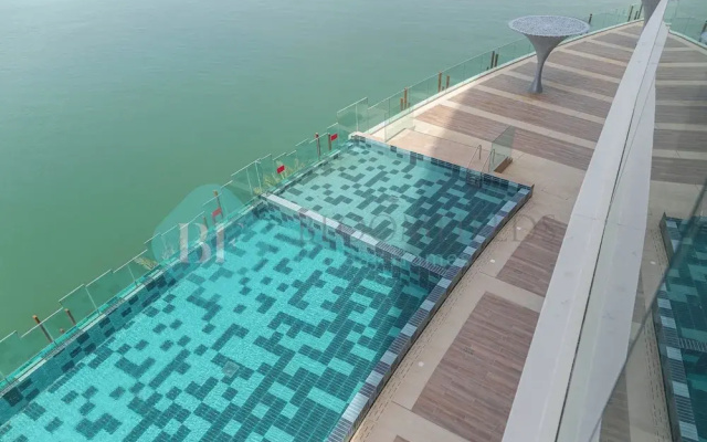 Bloomfields Modern 1BR in Thalassa