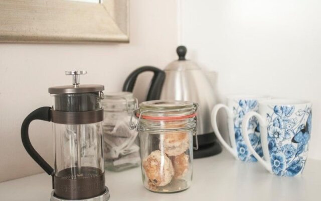 Anchor Bay Guest House