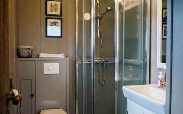 Grásteinn Guesthouse