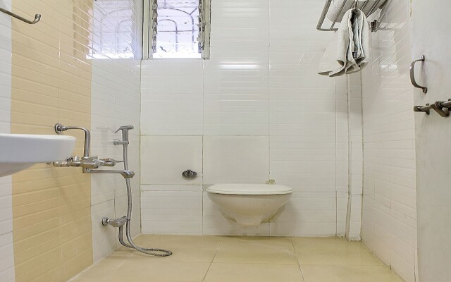 OYO 10678 Hotel Nandanvan