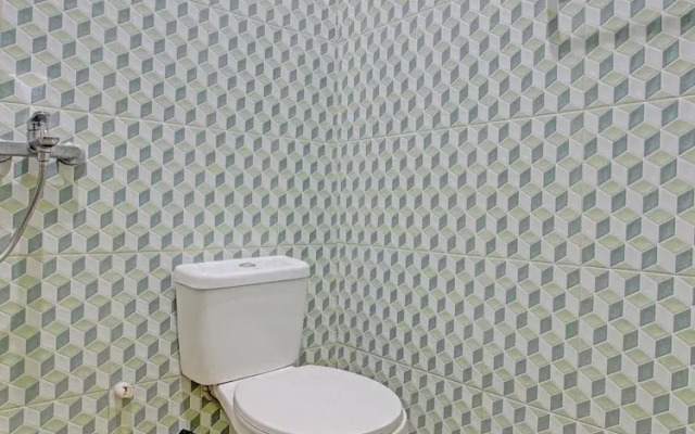 Collection O 92242 Hotel Tanjung Emas