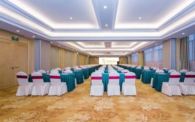 Vienna International Hotel (Xinwuzhong, Dengcheng Avenue, Xiangyang)