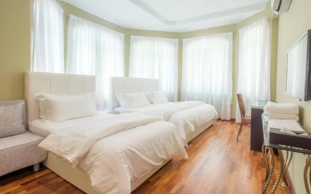 6, Persiaran Tanjung Bunga 3