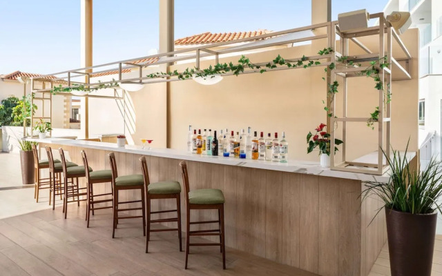 Freij Beach Hotel & Resort