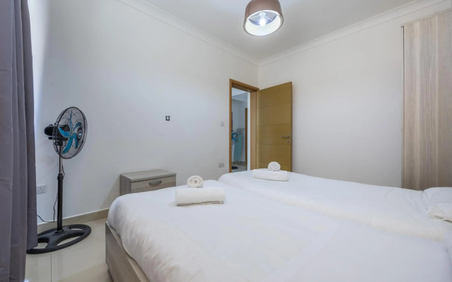 Hard to come by - modern & huge house in Sliema