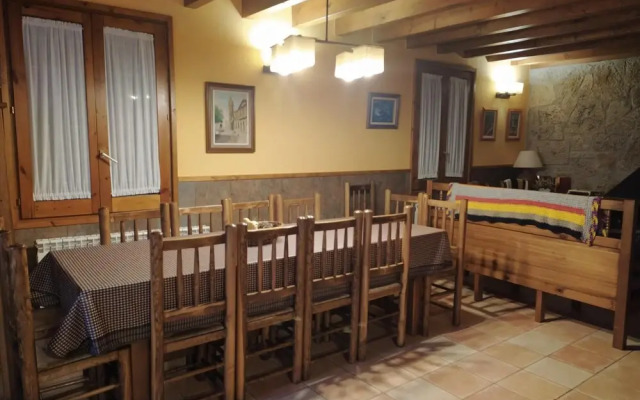 House With 4 Bedrooms in Ogassa, With Terrace and Wifi